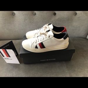Tommy Hilfiger leather shoes